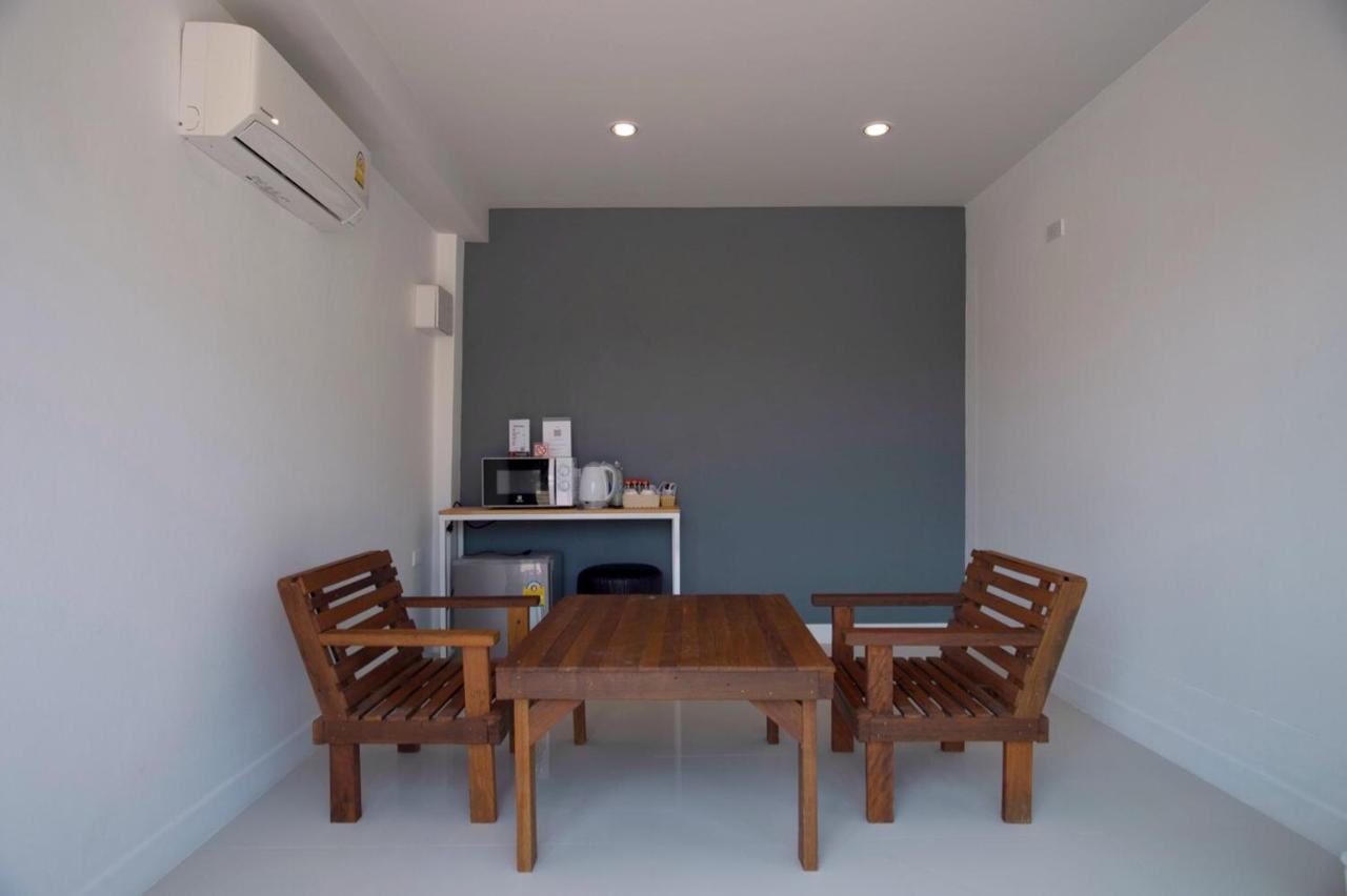 Bhive Otel Nakhon Phanom Dış mekan fotoğraf